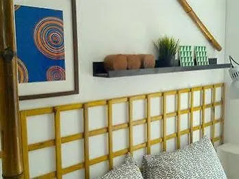 Guest house R & Freud