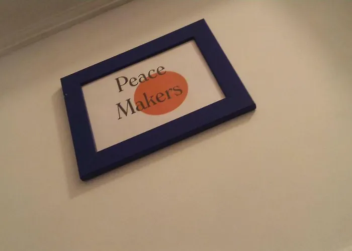 Guest house R & Freud